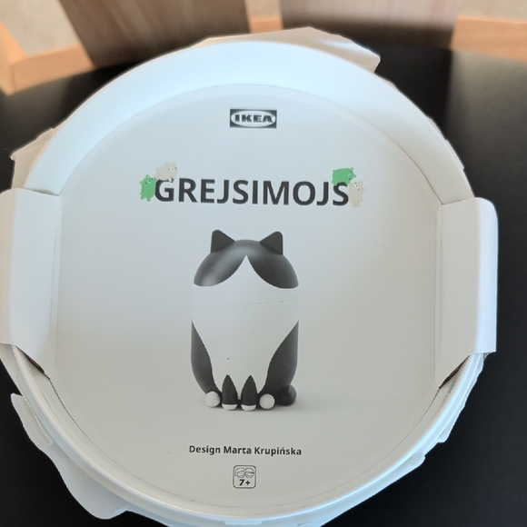 IKEA GREJSMOJS Black and White Cat Container, NWT - Picture 3 of 4